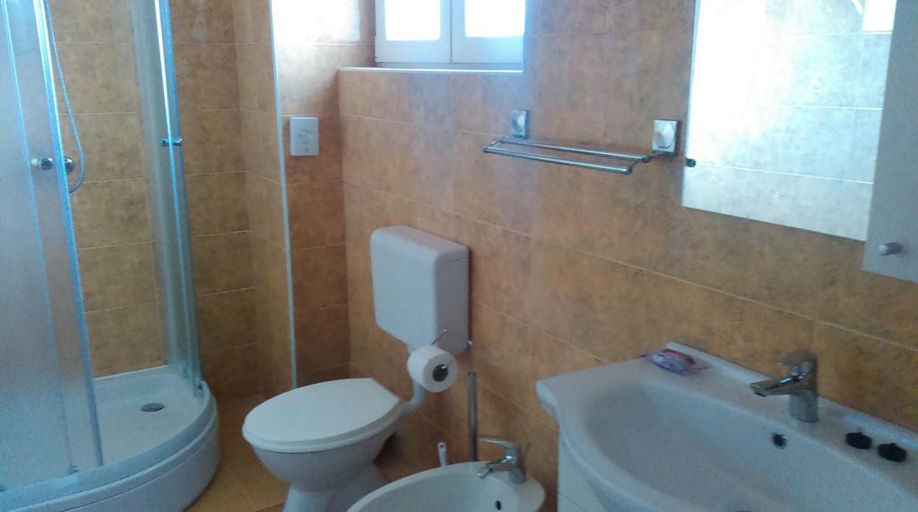Apartment Marija Primosten
