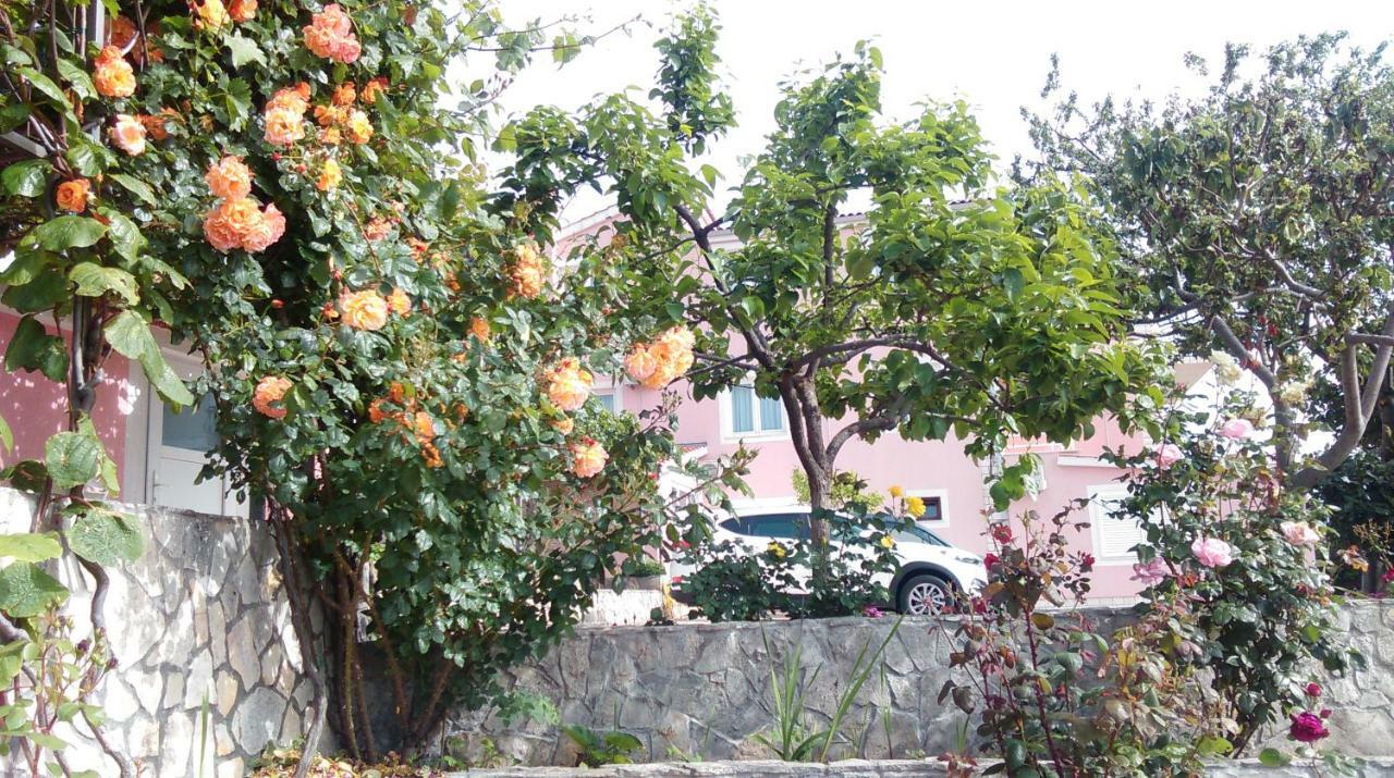 Apartment Marija Primošten